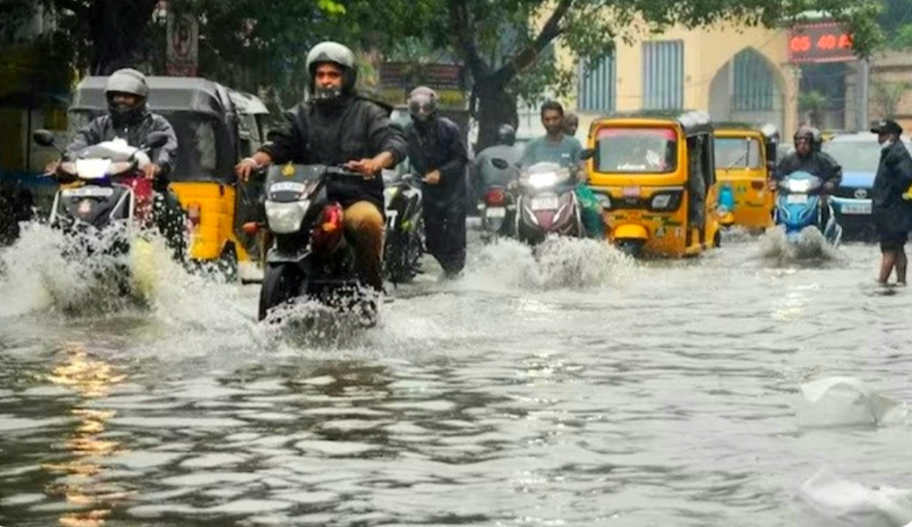 আগামী চারদিন উত্তর ও উত্তর পূর্ব ভারতে ভারি বৃষ্টির সতর্কতা জারি